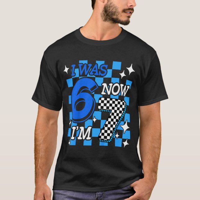 Camiseta Kids Blue Checkered I Was 6 Now I'm 7 Birthday Boy (Frente)