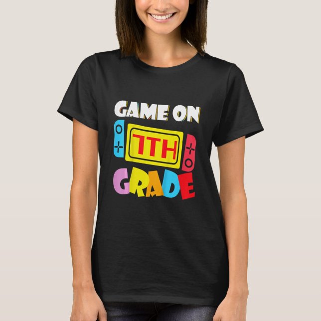 Camiseta Kids Game On 7th Grade Gaming First Day Back To Sc (Frente)