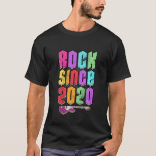 Camiseta Kids Rockin Desde 2020 Tema de Guitarra 3
