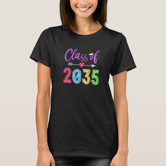 Camiseta Kindergarten Class Of 2035 Graduation First Day Of (Frente)