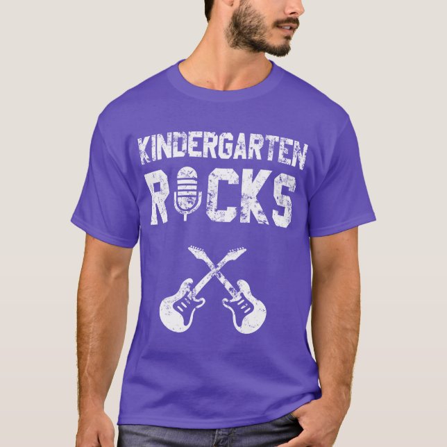 Camiseta Kindergarten Grade Rocks Backo School Boy Girl gir (Frente)