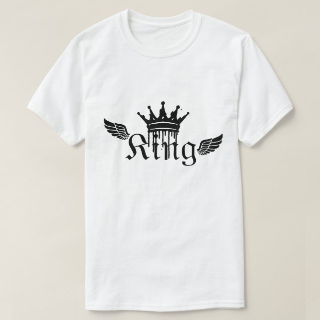 Camiseta King Crown Wings – Gothic King Typography Design (Frente do Design)