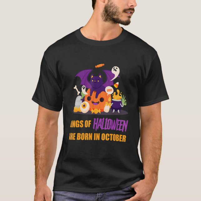 Camiseta Kings Of Halloween Are Born In October Halloween B (Frente)