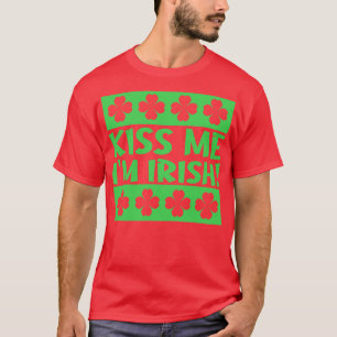 Camiseta Kiss Me Im Irish 2