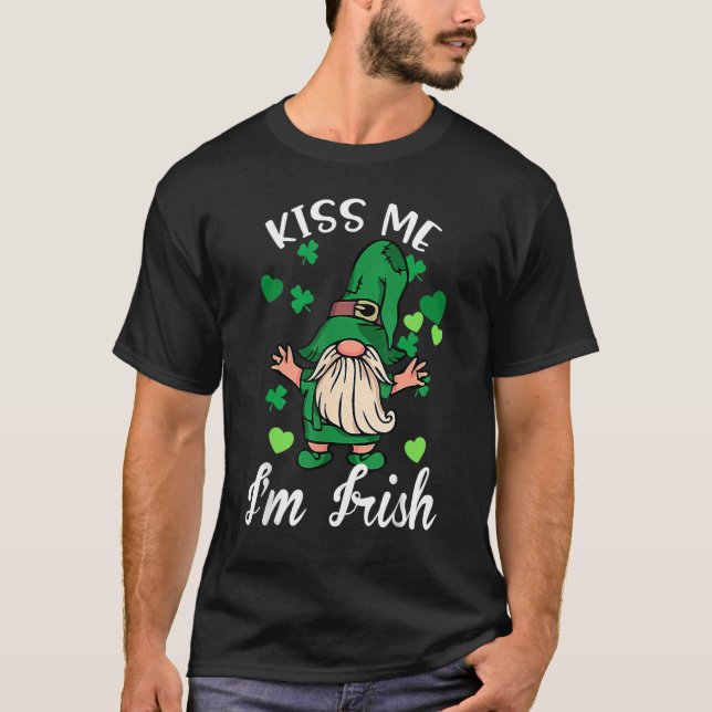Camiseta Kiss Me I'm Irish. Gnome Shamrock Clover Saint Pat (Frente)