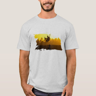 Camiseta kite surfing no pôr do sol