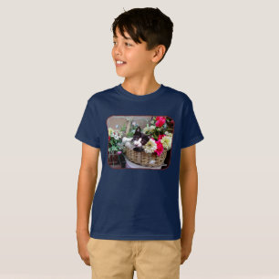 Camiseta Kitten em uma cesta