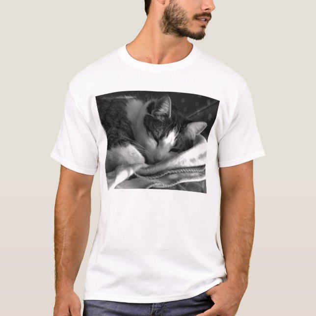 Camiseta Kitty. cansado (Frente)