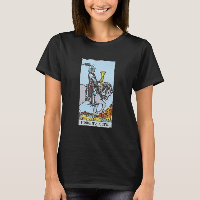 Camiseta Knight of Cups  King of Cups Tarot Card (Frente)