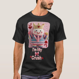 Camiseta Knitted Queen of Hearts Valentine Self-Love Doll