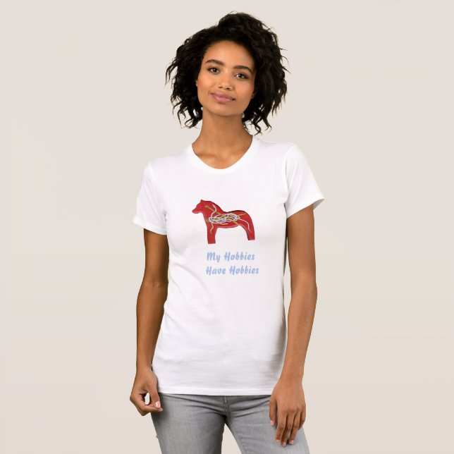 Camiseta Knitters Dala Horse (Frente Completa)