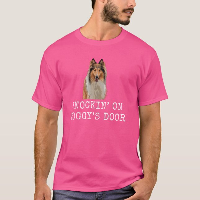 Camiseta Knockinu2019 No Doggyu2019S Door Funny Dog Pai e (Frente)