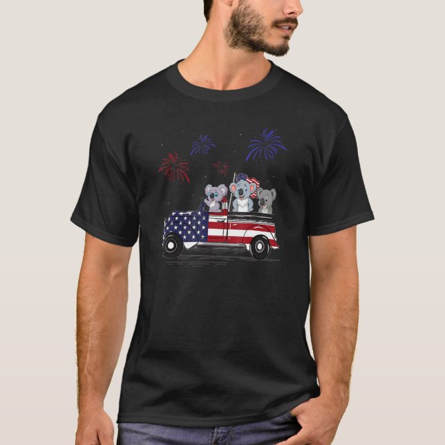Camiseta Koala Riding Truck American Flag Fireworks 4th Of (Frente)
