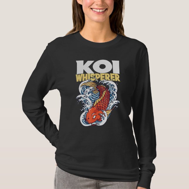 Camiseta Koi Whisperer I Koi Carp I Garden Pond Fish Motif (Frente)