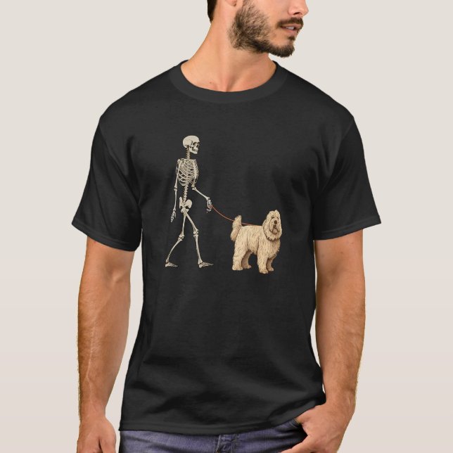 Camiseta Komondor Skeleton Dog Walking Halloween Dog (Frente)