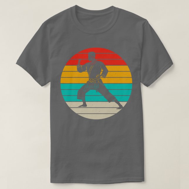 Camiseta Krate Fighter Vintage Karateka Sunset MMA (Frente do Design)