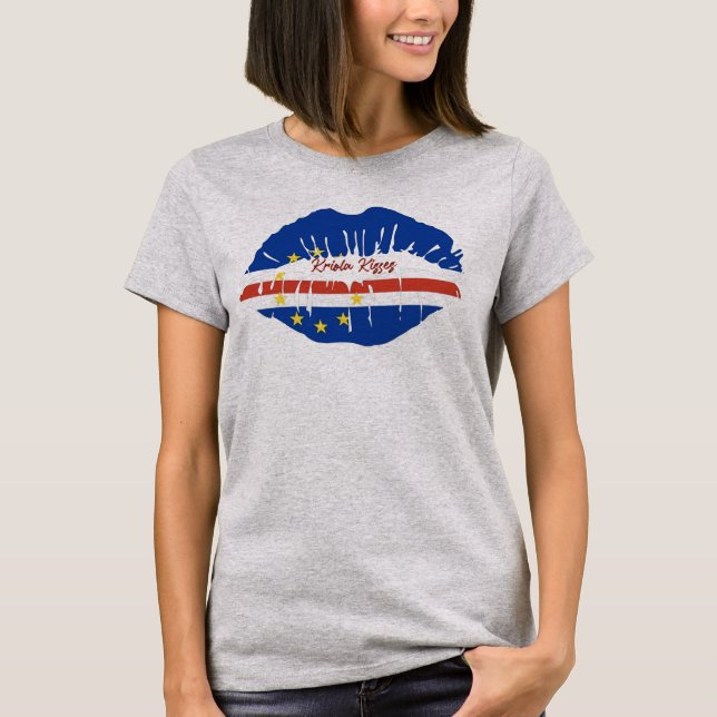 Camiseta Kriola Lábios Kisses Cabo Verde Bandeira T-Shirt (Frente)