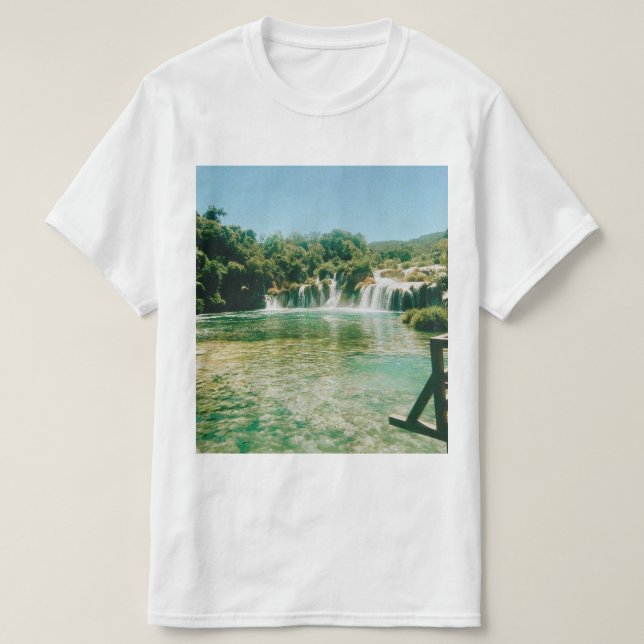 Camiseta Krka Waterfall - Parque Nacional de Krka - Croácia (Frente do Design)