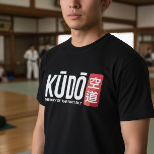 Camiseta Kudo – Emblema Mínimo de Artes Marciais Japonesas