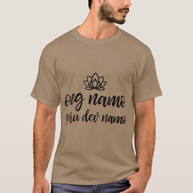 Camiseta Kundalini Yoga Ong Namo Guru Dev Namo (Frente)