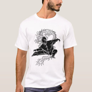 Camiseta Kung Fu Combatendo o Guerreiro Chinês
