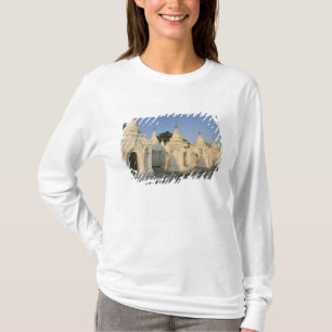 Camiseta Kuthodaw Pagoda em Mandalay, conhecido como