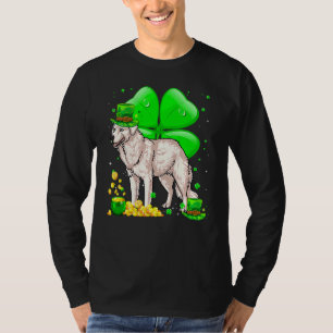 Camiseta Kuvasz Dog Lucky Charm Rua no Dia de Patrick Outdo
