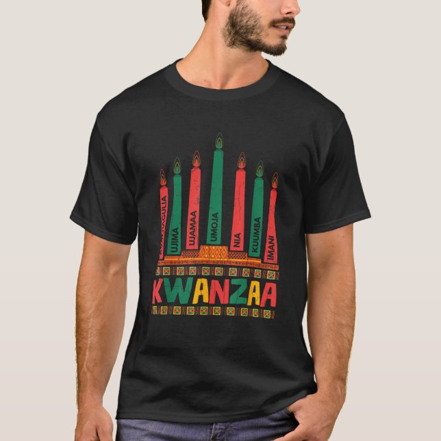 Camiseta Kwanzaa Kinara Funny African American Celebration  (Frente)