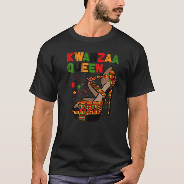 Camiseta Kwanzaa Queen High Heels African American Afro Wom (Frente)