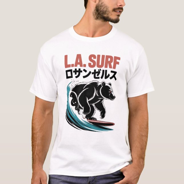 Camiseta L.A. Surf Bear Japanese Typography (Frente)