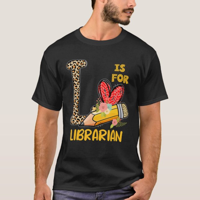 Camiseta L É Para Valorização Bibliotecária Leopard De Volt (Frente)