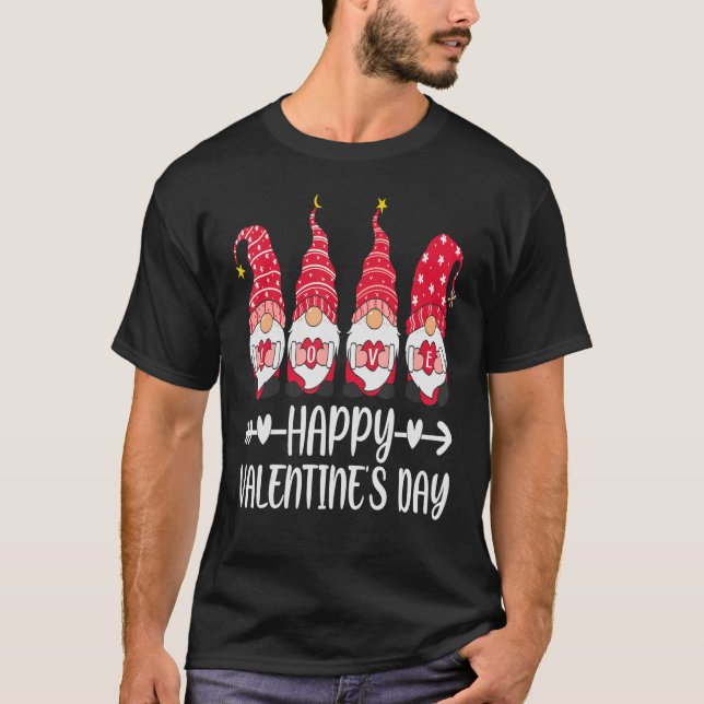 Camiseta L O V E Gnome Happy Valentineu2019s Day Casal Mat (Frente)