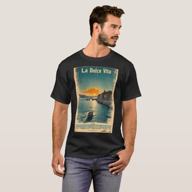 Camiseta . La Dolce Vita - Inspired by 1960s Posters (Frente Completa)