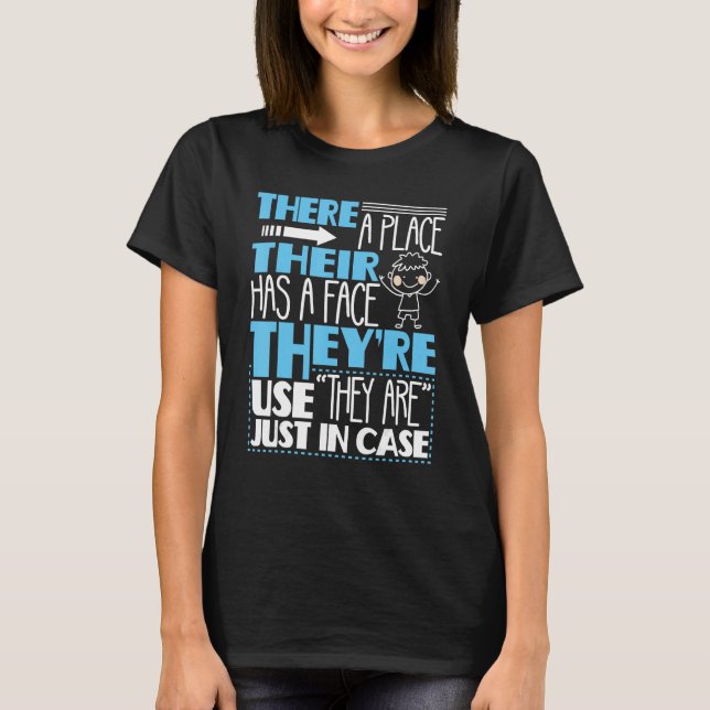 Camiseta Lá estão eles - Gramática da Polícia Gramática Ing (Frente)