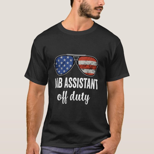 Camiseta Lab Assistant Off Duty American Flag Sunglasses (Frente)