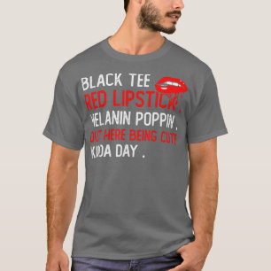 Camiseta Lábio Vermelho Negro Melanina Cava Aqui Bei