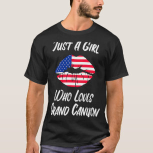Camiseta Lábios Boca Amor Grande Bandeira Americana
