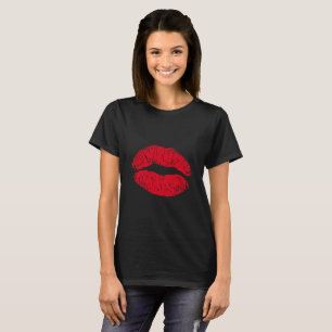 Camiseta Lábios de beijo do vermelho no preto