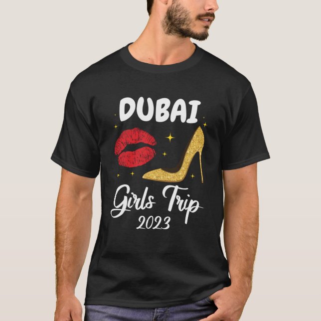 Camiseta Lábios do Dubai Trip 2023 Curam Amigos (Frente)