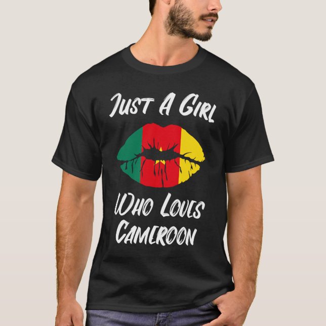 Camiseta Lábios Mouth Love Flag Camarões (Frente)