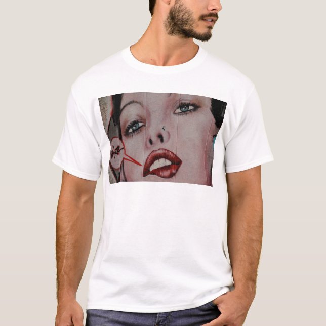 Camiseta Lábios vermelhos (Frente)