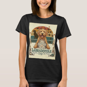Camiseta Labradoodle Fofa Floral do Pôr do Sol Vintage Aman