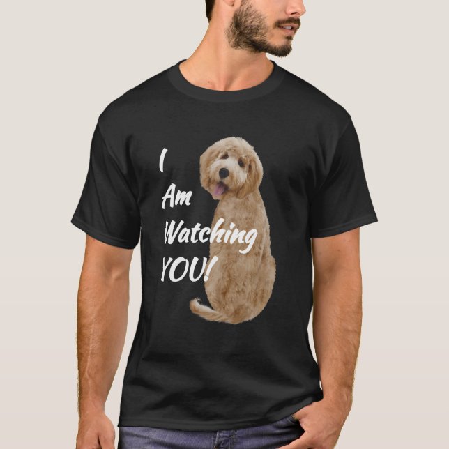 Camiseta Labradoodle Goldendoodle Estou Vendo Você Cachoran (Frente)