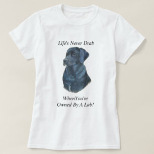 Camiseta labrador negro retrata o slogan original da divers