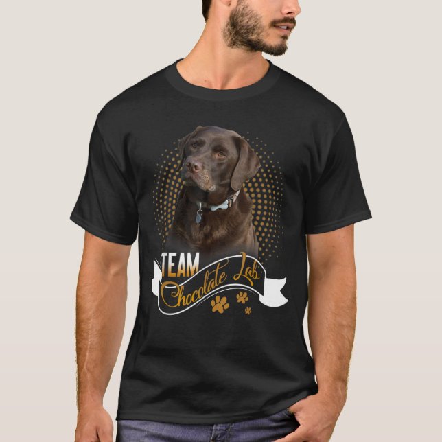 Camiseta Labrador Retriever Shirt Team Chocolate Lab Engraç (Frente)