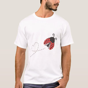 Camiseta Ladybug Voando Bonito Deixando Uma Trilha De Coraç