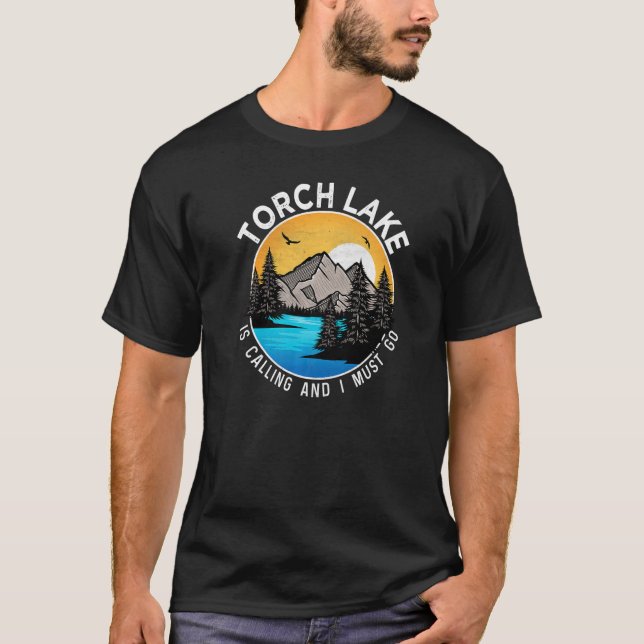 Camiseta Lago Torch Do Barco De Pesca (Frente)