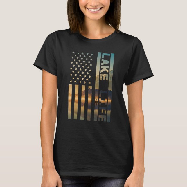Camiseta Lake Life American Flag Dock Sunset Wakeboarder Po (Frente)