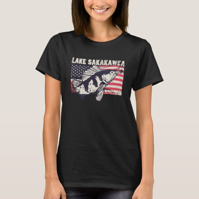 Camiseta Lake Sakakawea American Flag Patriotic fishing the (Frente)
