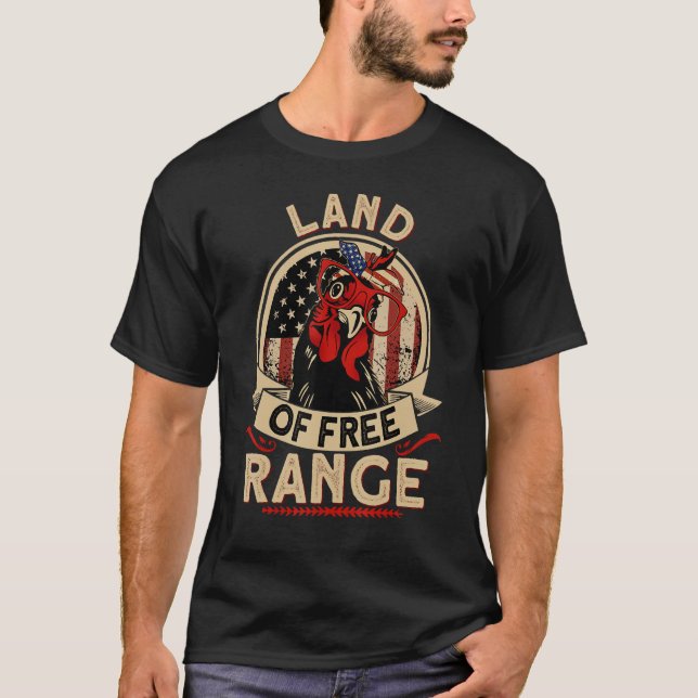 Camiseta Land of Free Range USA Chicken 4th of July Mama He (Frente)